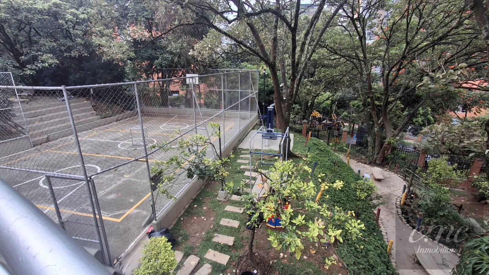 Apartamento en arriendo en Vía Las Palmas, Medellín · foto 13 de 20