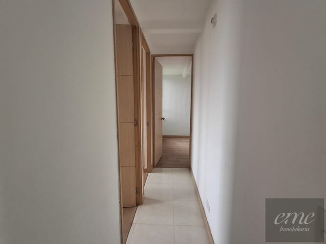 Apartamento de 3 alcobas en venta en Bello, 64 m² · foto 11 de 19