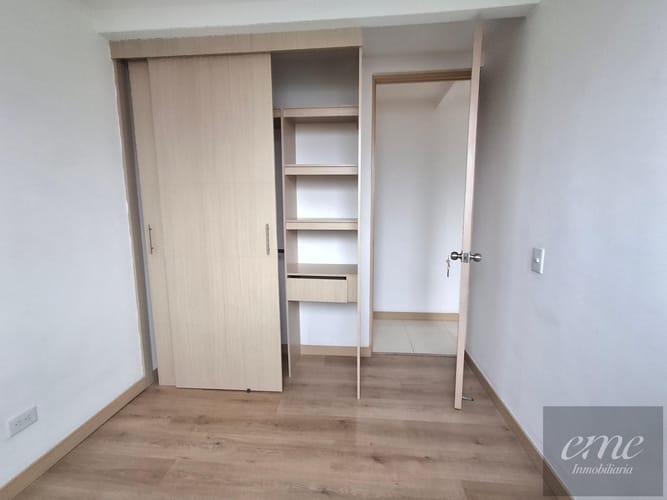 Apartamento de 3 alcobas en venta en Bello, 64 m² · foto 15 de 19