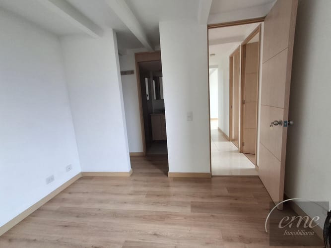Apartamento de 3 alcobas en venta en Bello, 64 m² · foto 17 de 19