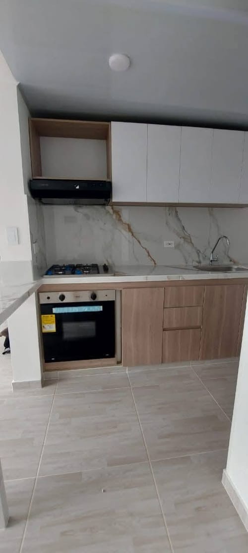 Apartamento de 2 alcobas en venta en La Gaviota, Ibagué, 50 m² · foto 5 de 11