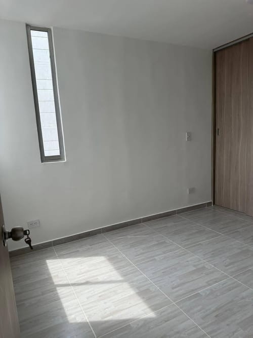 Apartamento de 2 alcobas en venta en La Gaviota, Ibagué, 50 m² · foto 10 de 11