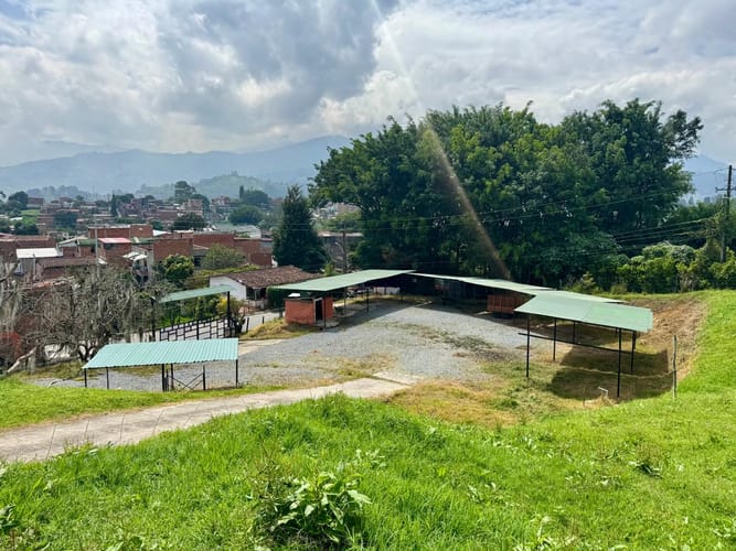 Lote en arriendo en Pueblo Viejo, La Estrella, 2500 m² · foto 11 de 13