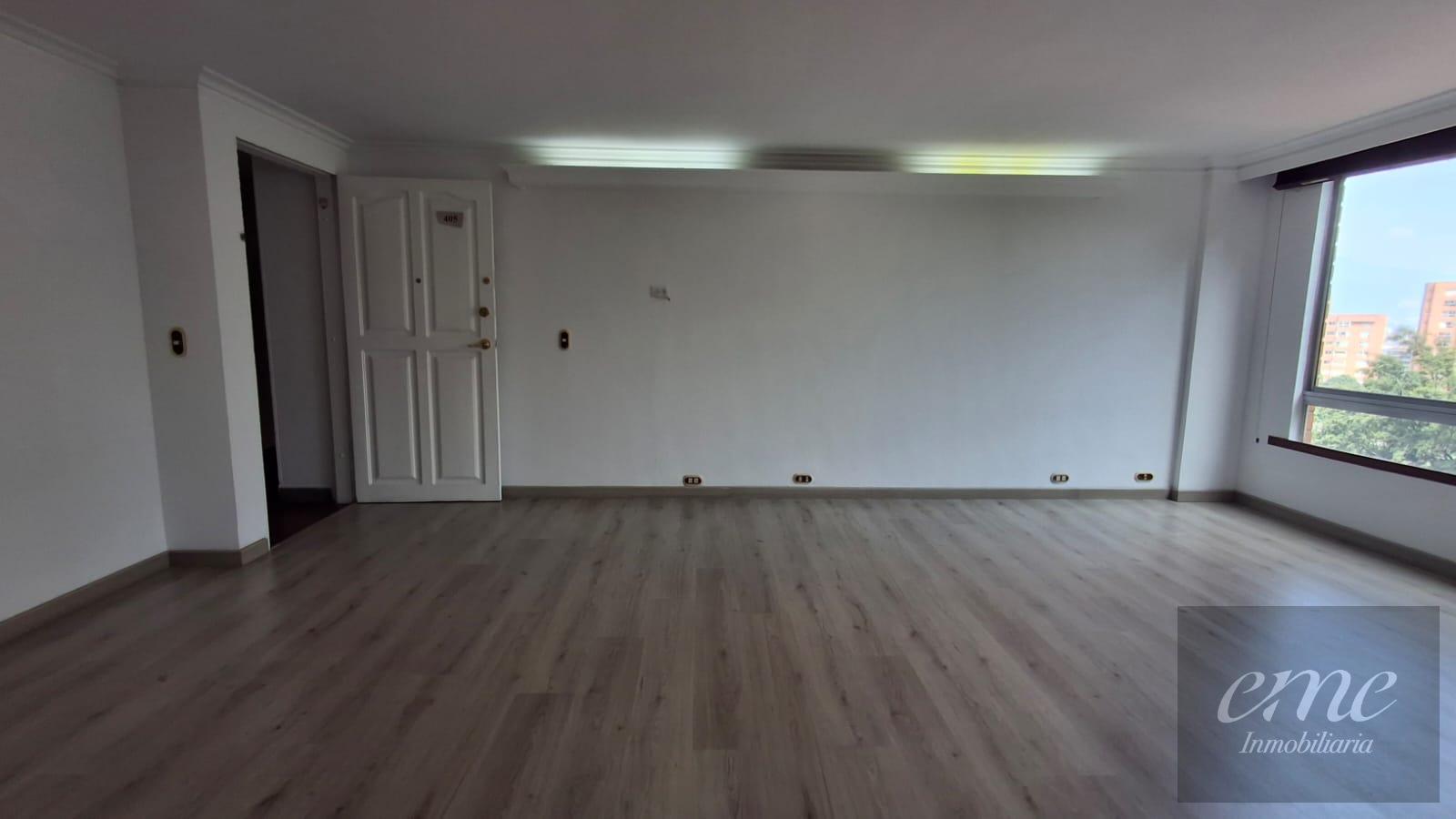 Apartamento en venta en El Poblado, Medellín · foto 7 de 15