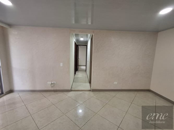 Apartamento de 3 alcobas en venta en Bello, 64 m² · foto 5 de 21