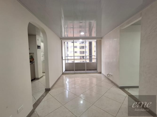 Apartamento de 3 alcobas en venta en Bello, 64 m² · foto 6 de 21