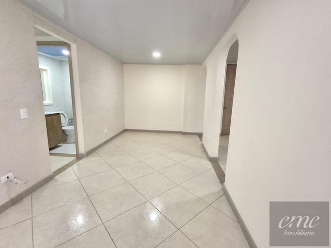 Apartamento de 3 alcobas en venta en Bello, 64 m² · foto 7 de 21