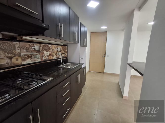 Apartamento de 3 alcobas en venta en Bello, 64 m² · foto 7 de 19