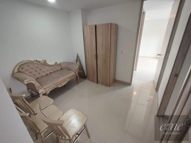 Apartamento de 3 alcobas en venta en Urbanizacion La Florida, Medellín, 78 m² · foto 14 de 19
