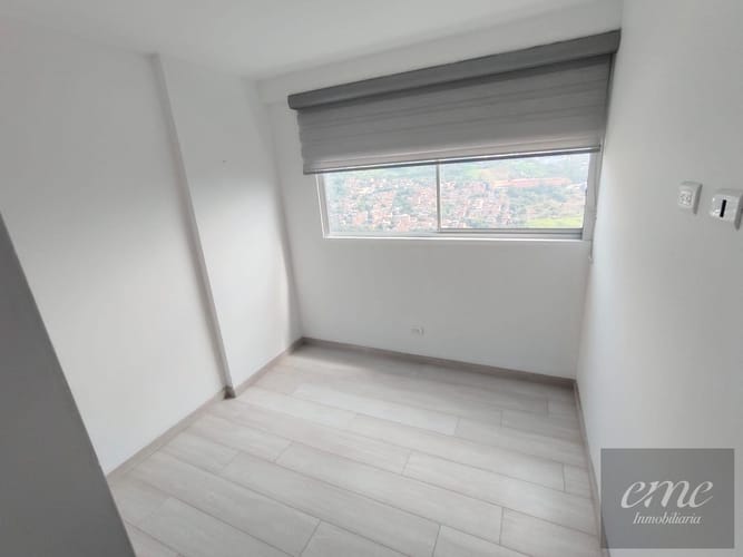 Apartamento de 3 alcobas en venta en Urbanizacion La Florida, Medellín, 78 m² · foto 18 de 19