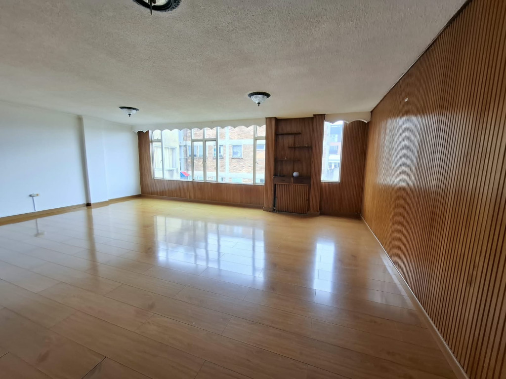 Apartamento en venta en Galerias, Bogotá · foto 2 de 20
