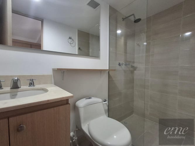 Apartamento de 3 alcobas en venta en Bello, 72 m² · foto 18 de 22