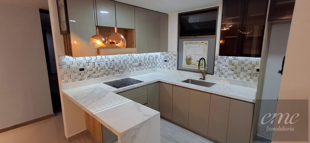 Apartamento de 3 alcobas en arriendo en Las Lomas No.2, Medellín, 92 m² · foto 5 de 24