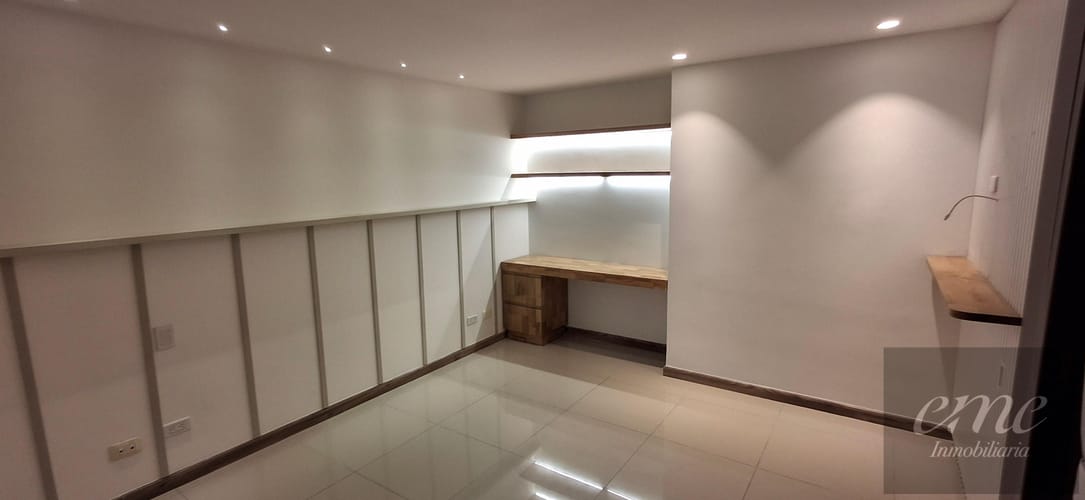 Apartamento de 3 alcobas en arriendo en Las Lomas No.2, Medellín, 92 m² · foto 12 de 24