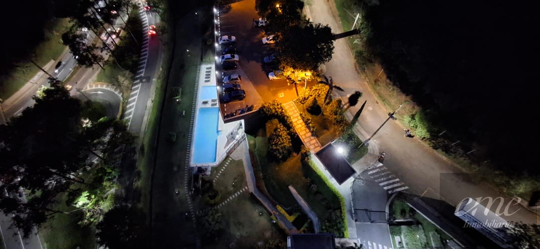 Apartamento de 3 alcobas en arriendo en Las Lomas No.2, Medellín, 92 m² · foto 22 de 24