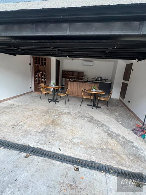 Local en arriendo en Laureles, Medellín, 30 m² · foto 4 de 4