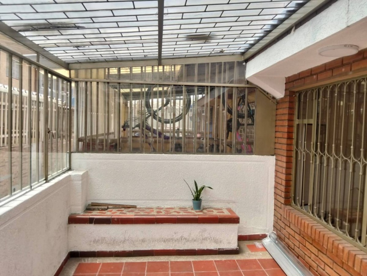Apartamento en arriendo en Quiroga Sur, Bogotá · foto 4 de 13