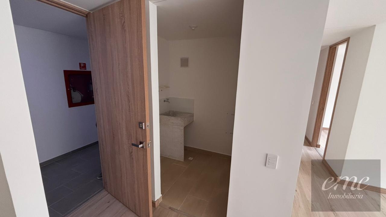 Apartamento en venta en El Salado, Envigado · foto 8 de 14