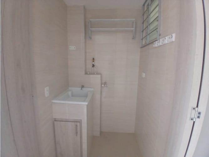 Apartamento de 3 alcobas en venta en Las Palmas, Ricaurte, 56 m² · foto 12 de 24