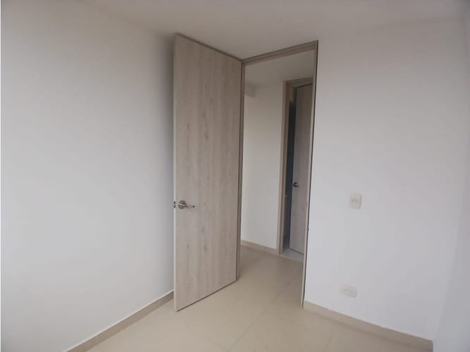 Apartamento de 3 alcobas en arriendo en Las Palmas, Ricaurte, 56 m² · foto 23 de 24