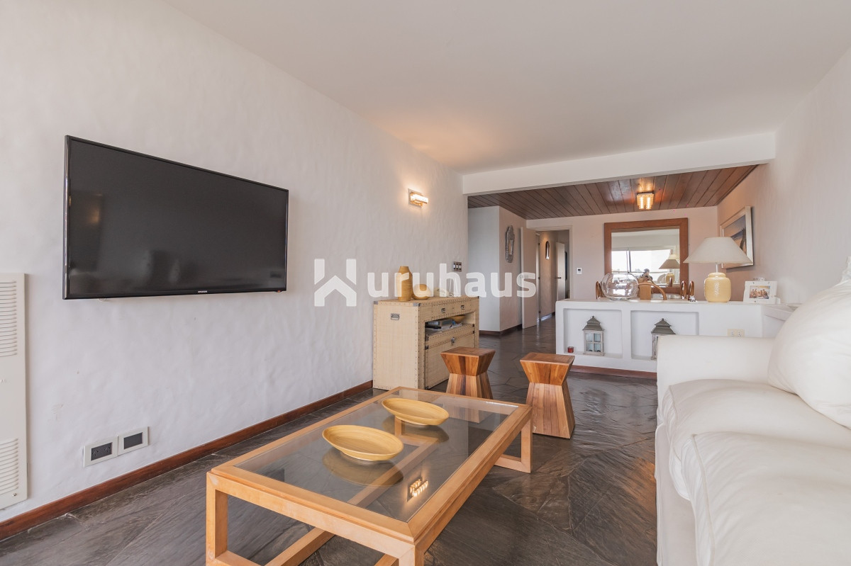 DEPARTAMENTO DE 2 DORMITORIOS EN ALQUILER EN PENINSULA · Foto 5