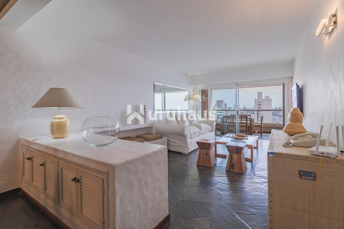 DEPARTAMENTO DE 2 DORMITORIOS EN ALQUILER EN PENINSULA · Foto 6