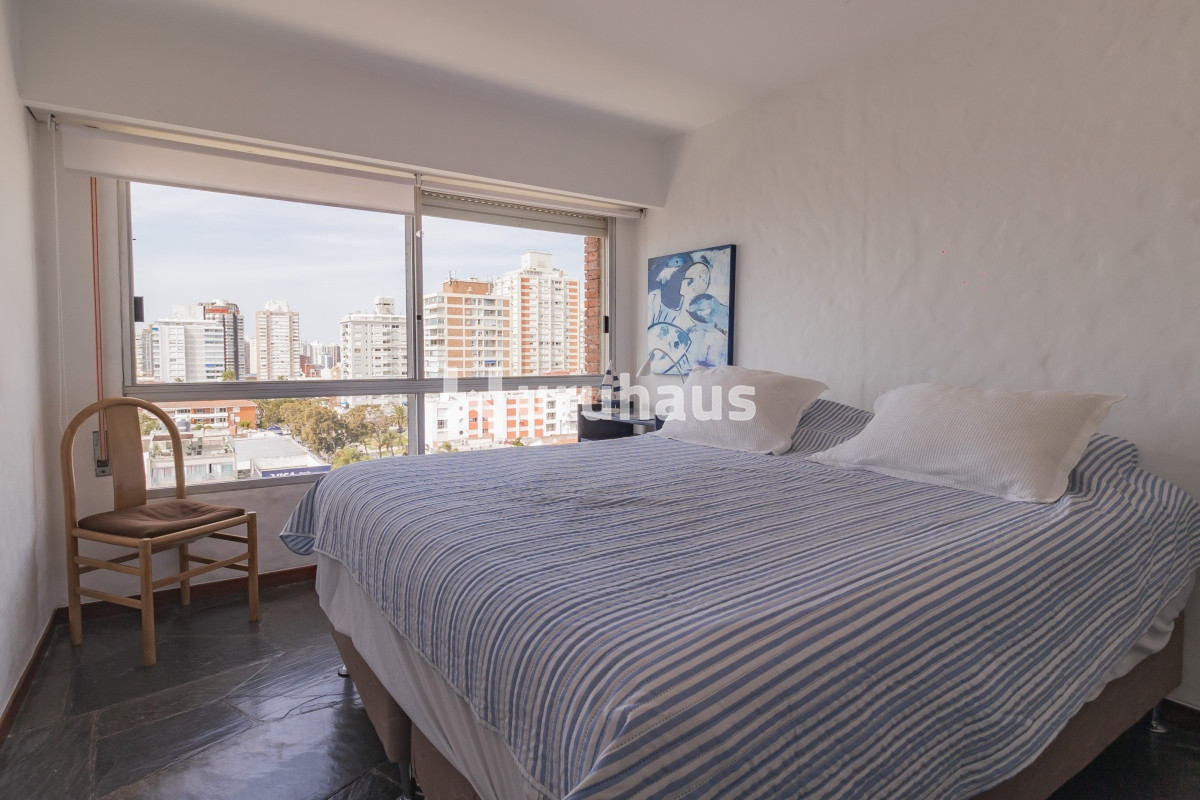 DEPARTAMENTO DE 2 DORMITORIOS EN ALQUILER EN PENINSULA · Foto 11
