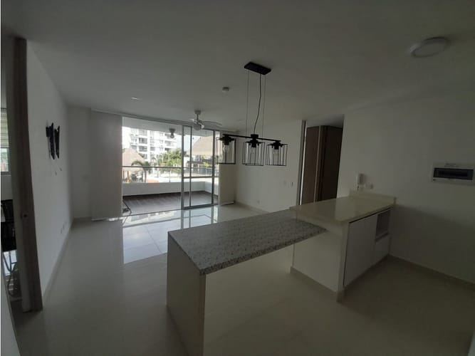 Apartamento de 3 alcobas en arriendo en Ricaurte, 80 m² · foto 2 de 24