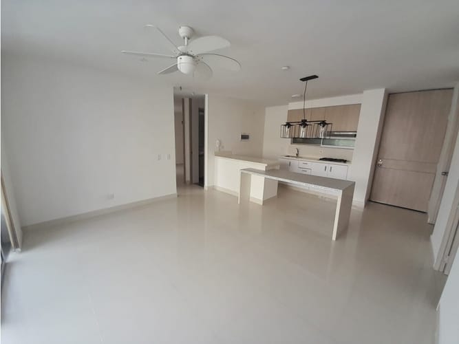 Apartamento de 3 alcobas en arriendo en Ricaurte, 80 m² · foto 6 de 24