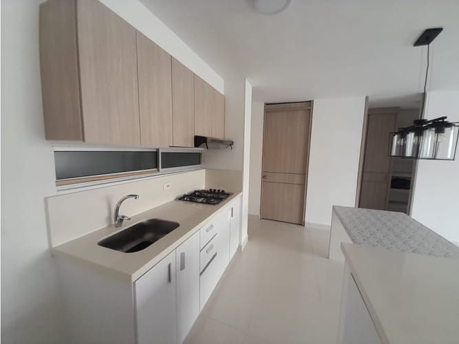 Apartamento de 3 alcobas en arriendo en Ricaurte, 80 m² · foto 8 de 24