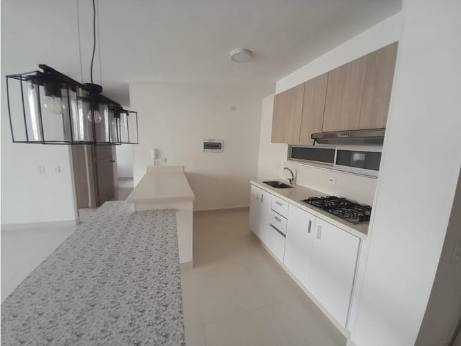 Apartamento de 3 alcobas en arriendo en Ricaurte, 80 m² · foto 9 de 24