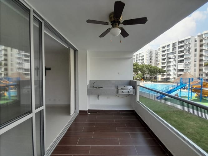 Apartamento de 3 alcobas en arriendo en Ricaurte, 80 m² · foto 12 de 24