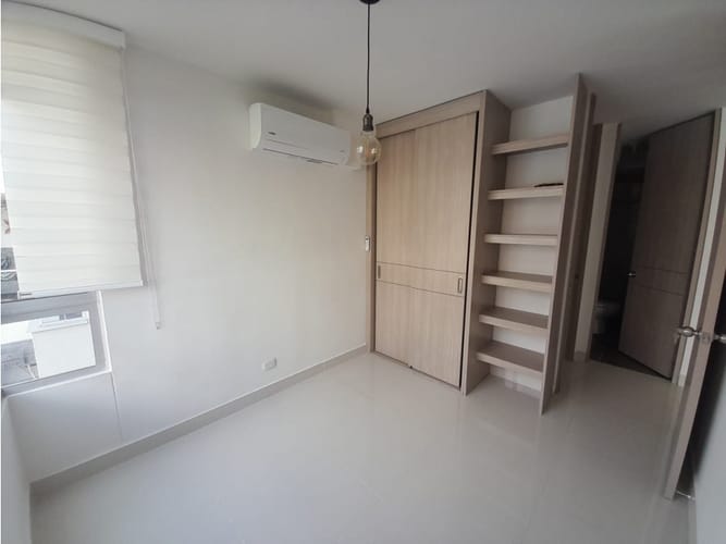 Apartamento de 3 alcobas en arriendo en Ricaurte, 80 m² · foto 17 de 24