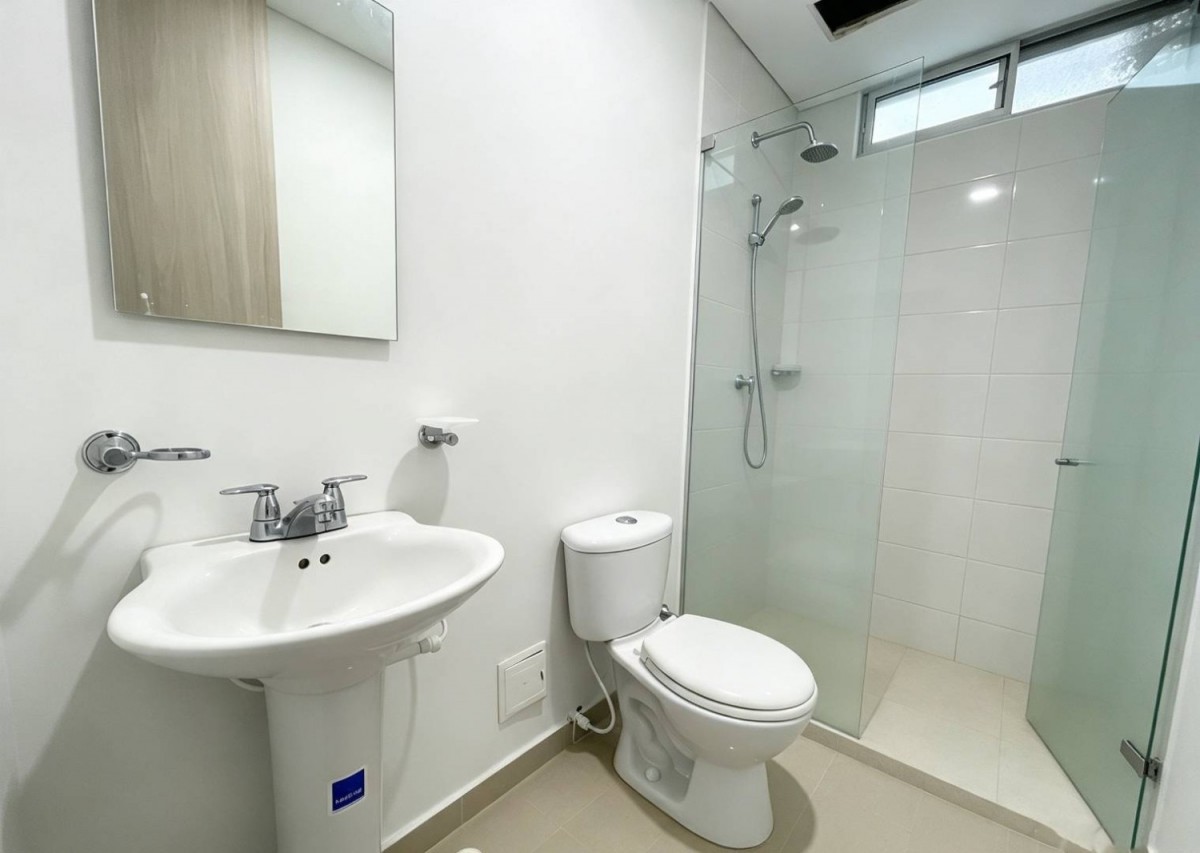 Apartamento en arriendo en Manga, Cartagena · foto 7 de 11