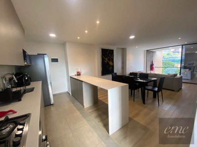 Apartamento de 3 alcobas en venta en Loma El Atravesado, Envigado, 99 m² · foto 8 de 24