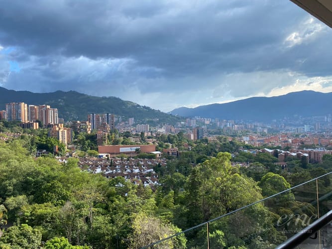 Apartamento de 3 alcobas en venta en Loma El Atravesado, Envigado, 99 m² · foto 9 de 24
