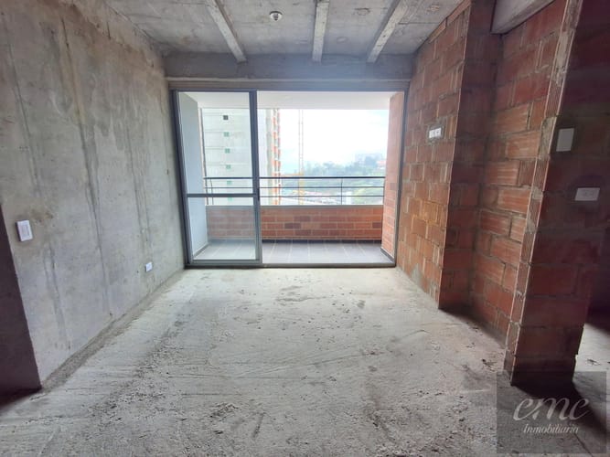 Apartamento de 3 alcobas en venta en Bello, 68 m² · foto 2 de 24