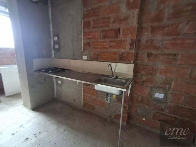 Apartamento de 3 alcobas en venta en Bello, 68 m² · foto 4 de 24