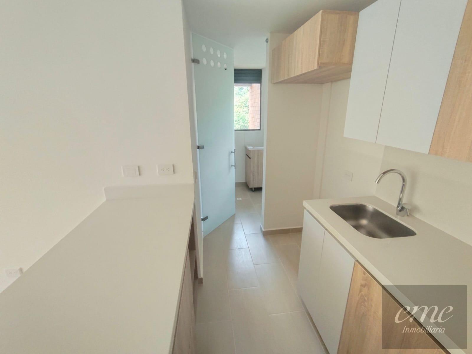 Apartamento en venta en El Salado, Envigado · foto 9 de 16
