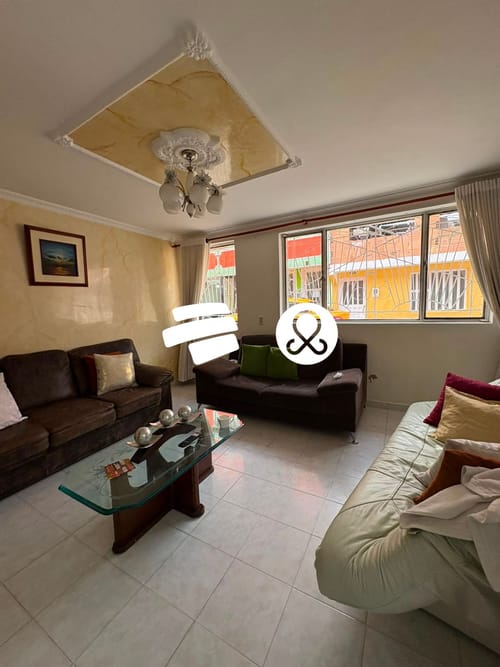 Casa de 7 alcobas en venta en Corredor Ferreo Del Sur, Bogotá, 102 m² · foto 3 de 17