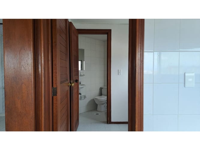 Apartamento en venta en La Hacienda, Cali · foto 5 de 16