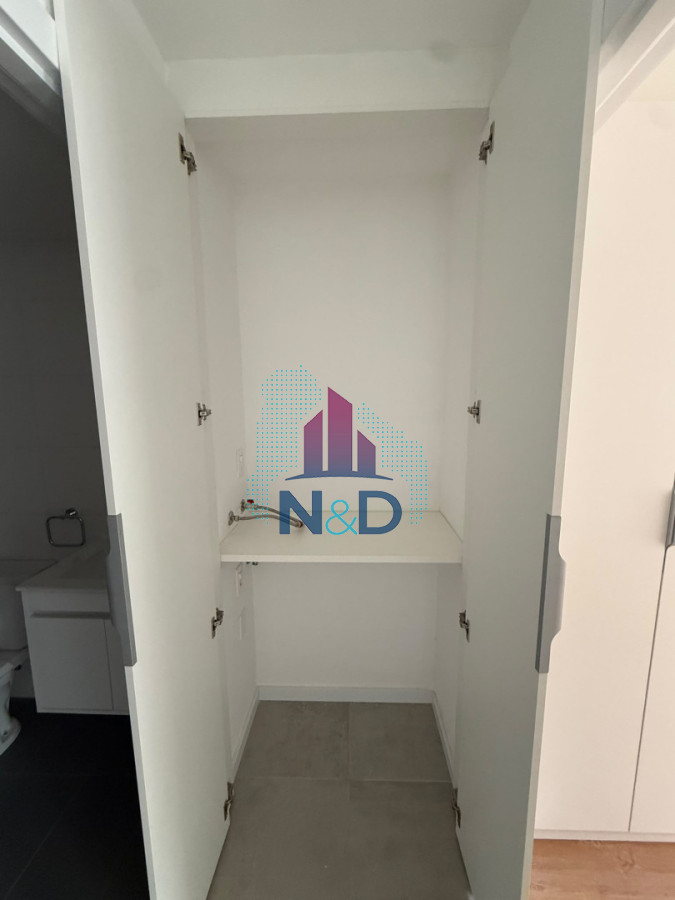 ALQUILER APARTAMENTO AL CONTRAFRENTE  DE UN DORMITORIO CON BALCÓN EN CENTRO · Foto 5