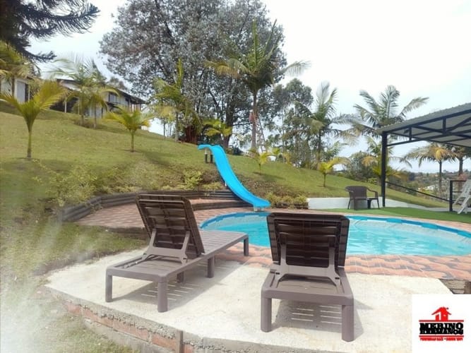 Casa de 7 alcobas en arriendo en Guarne, 500 m² · foto 24 de 24