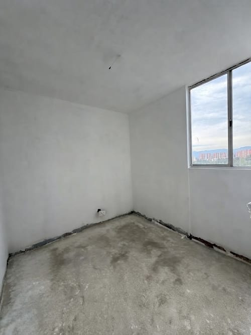 Apartamento de 3 alcobas en venta en El Porvenir, Rionegro, 54 m² · foto 4 de 12