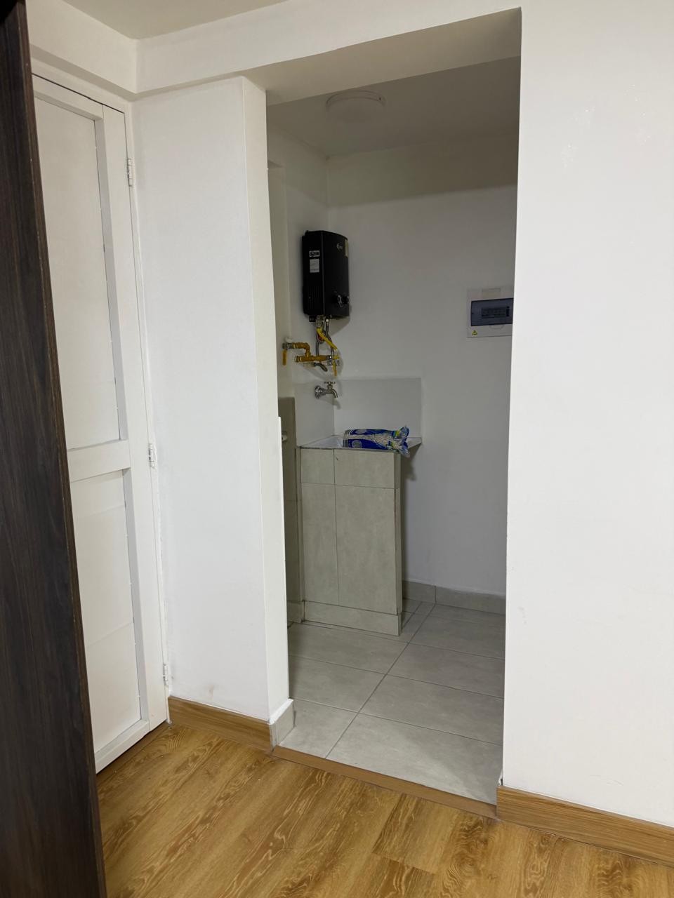 Apartamento en venta en Zona Rural, Itagüí · foto 3 de 24