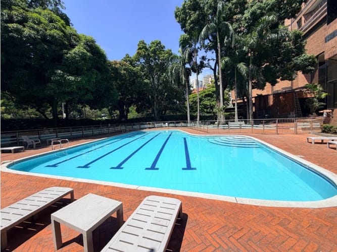 Apartamento de 3 alcobas en venta en Santa Teresita, Cali, 200 m² · foto 7 de 24