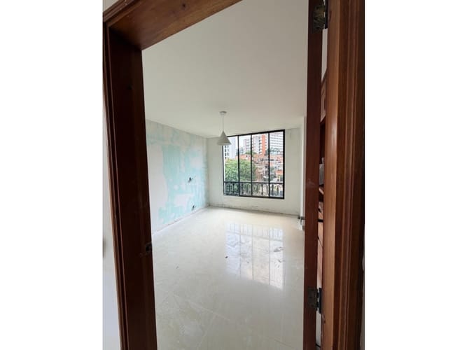 Apartamento de 3 alcobas en venta en Santa Teresita, Cali, 147 m² · foto 14 de 24