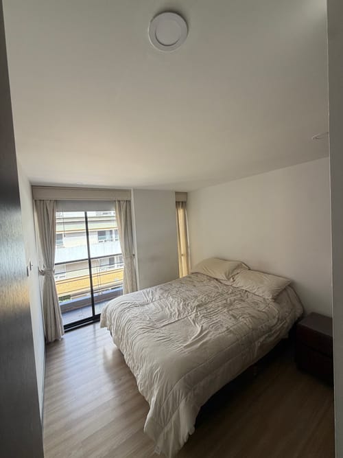 Apartamento de 3 alcobas en venta en Chapinero, Bogotá, 88 m² · foto 4 de 10