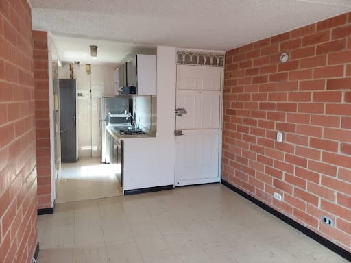Apartamento de 3 alcobas en arriendo en El Carmelo, Bogotá, 45 m² · foto 6 de 24