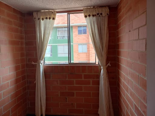 Apartamento de 3 alcobas en arriendo en El Carmelo, Bogotá, 45 m² · foto 14 de 24